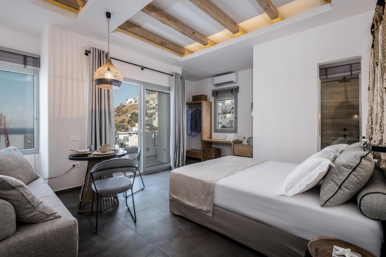 Vivere Luxury Suites Pera Gyalos Luaran gambar