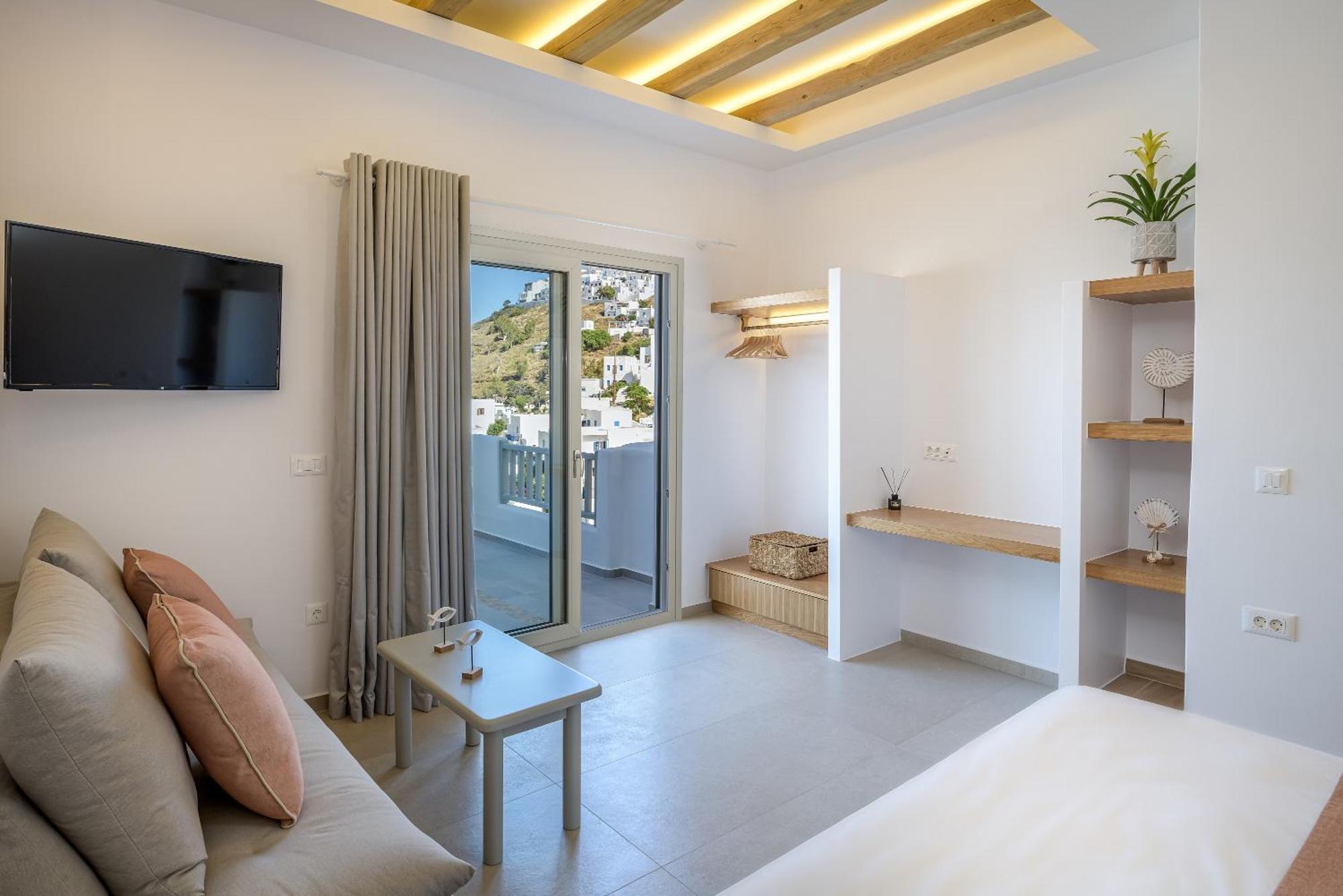 Vivere Luxury Suites Pera Gyalos Luaran gambar