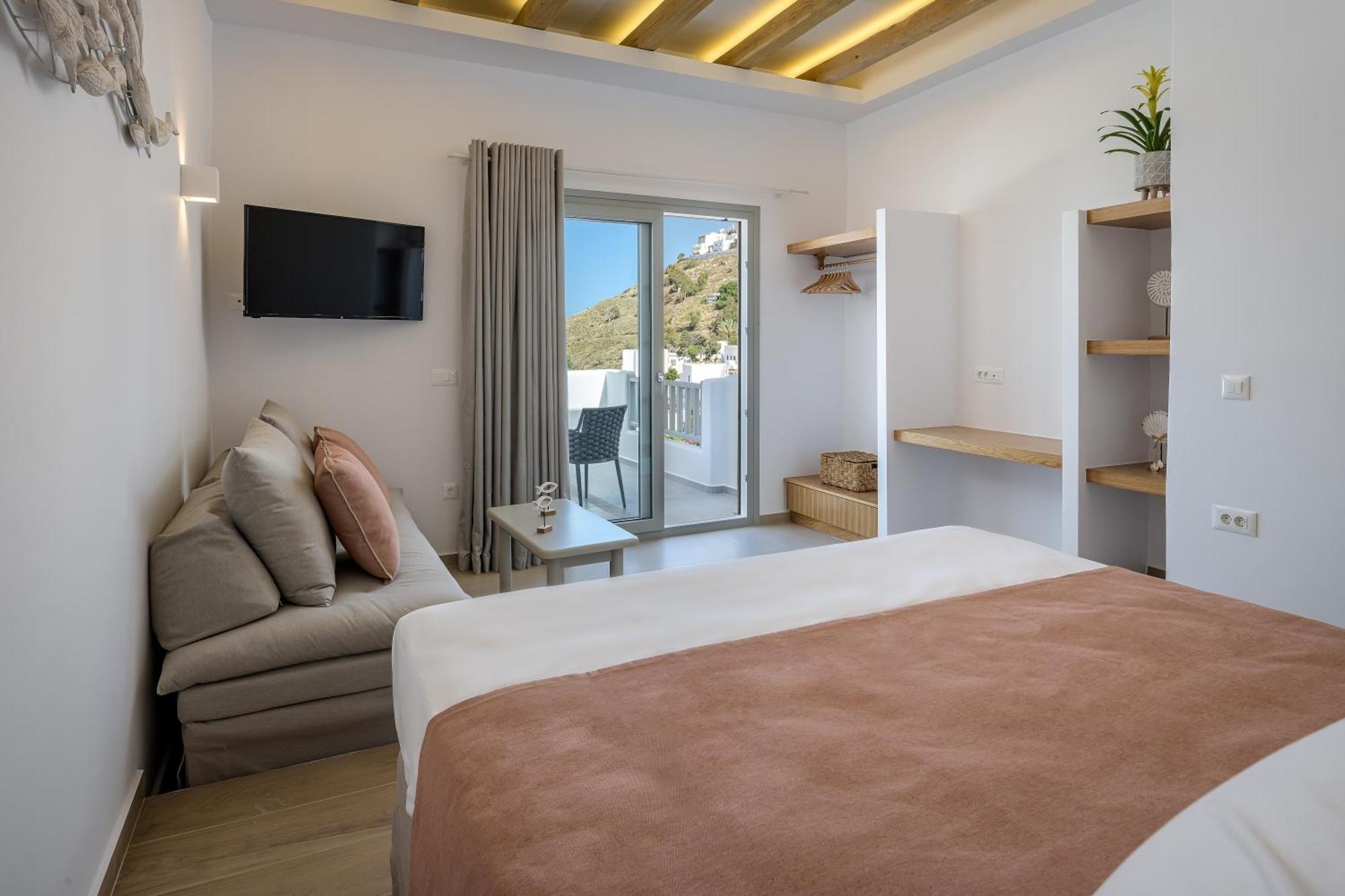 Vivere Luxury Suites Pera Gyalos Luaran gambar